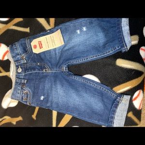 9 mos brand new Levi jeans !